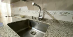 Piso para entrar a vivir de tres habitaciones en Pintor Oliva.