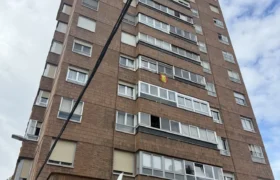 Piso para reformar de tres habitaciones con garaje Piso para reformar de tres habitaciones con garaje