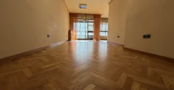 Piso céntrico de 2 habitaciones con garaje. Piso céntrico de 2 habitaciones con garaje.