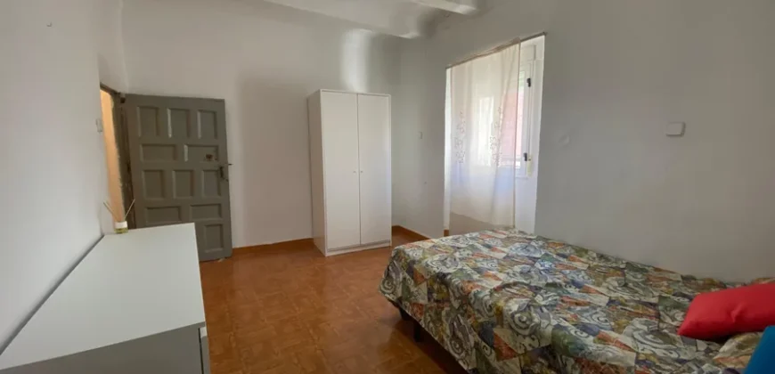 Chalet adosado en Baltanas.